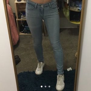 Levi’s skinny jeans